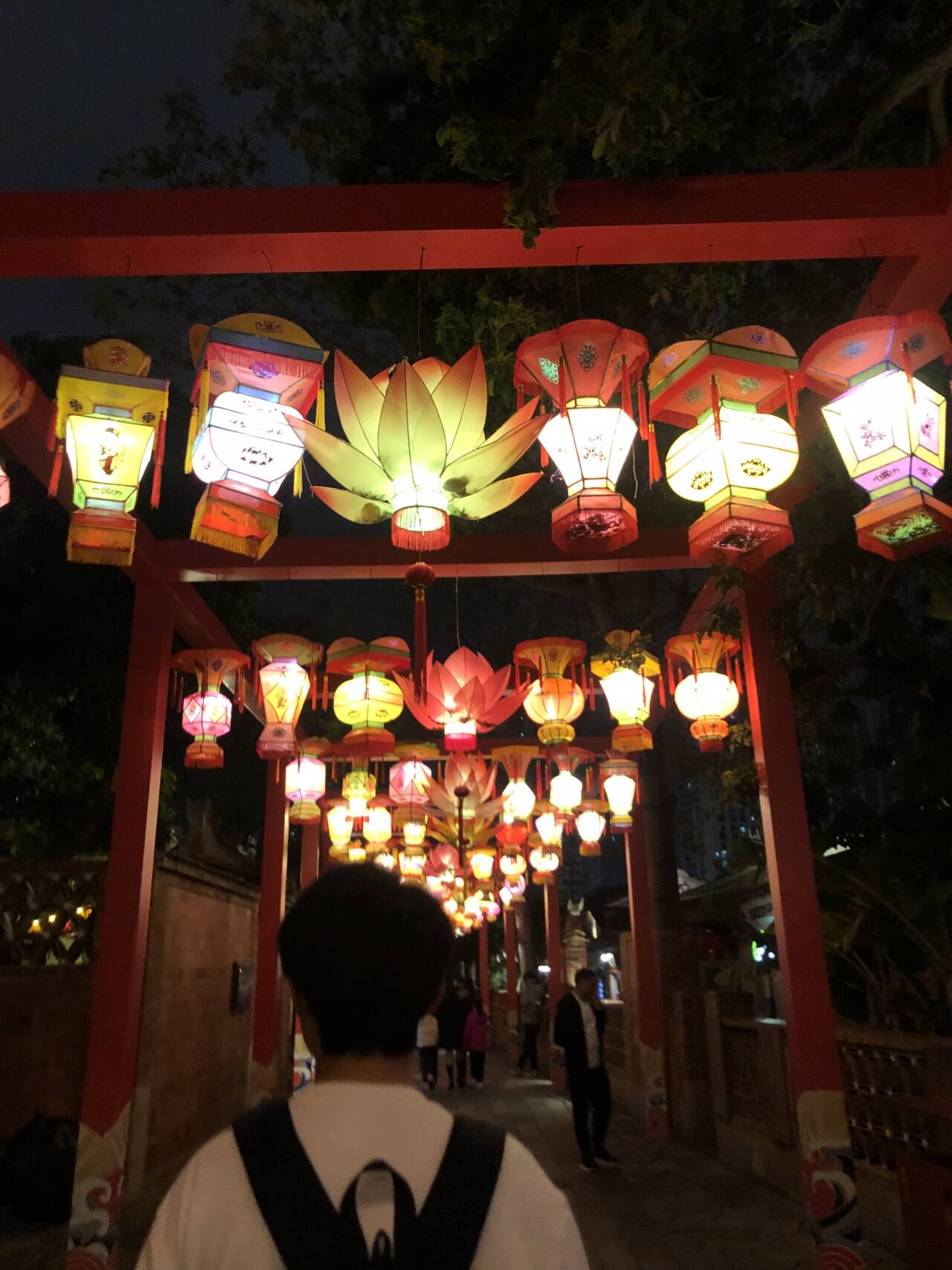 灯火阑珊